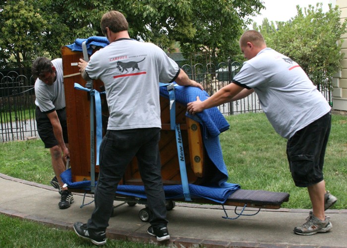 Why Upright and Grand Pianos Need Specialized Movers